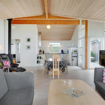Kimi - 800m From The Sea In Djursland And Mols By Interhome Holiday home