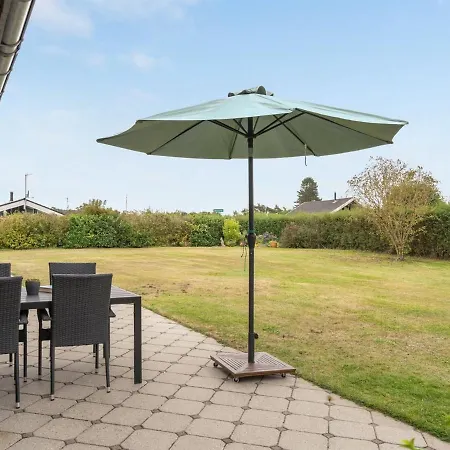 Holiday home Kimi - 800m From The Sea In Djursland And Mols By Interhome *