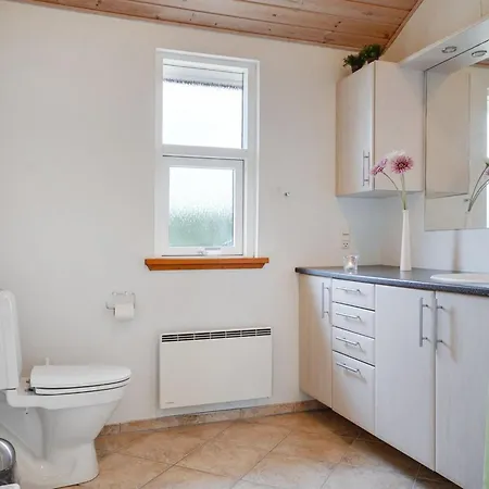 Kimi - 800m From The Sea By Interhome Feriehus